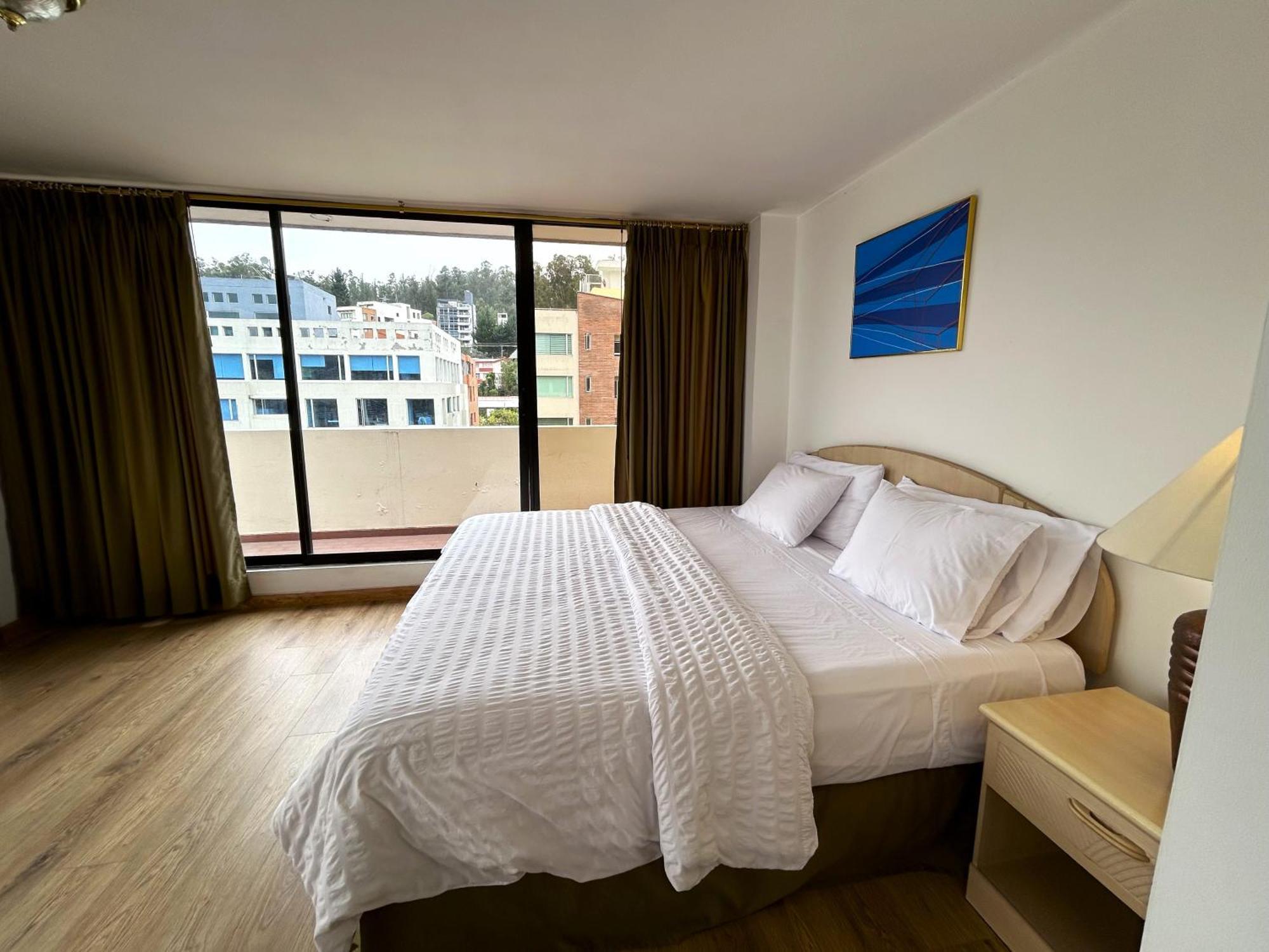 Stanford Suites Hotel Quito Eksteriør billede