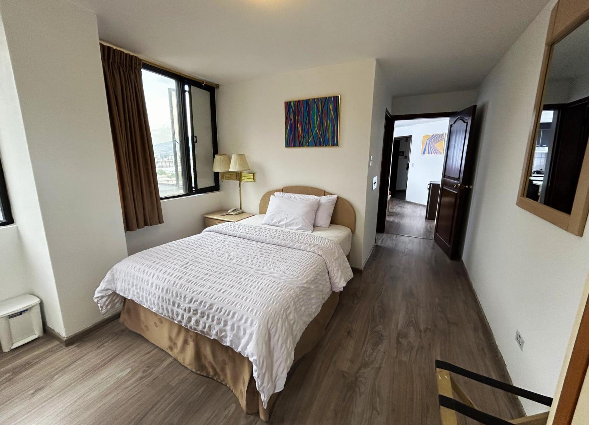 Stanford Suites Hotel Quito Eksteriør billede